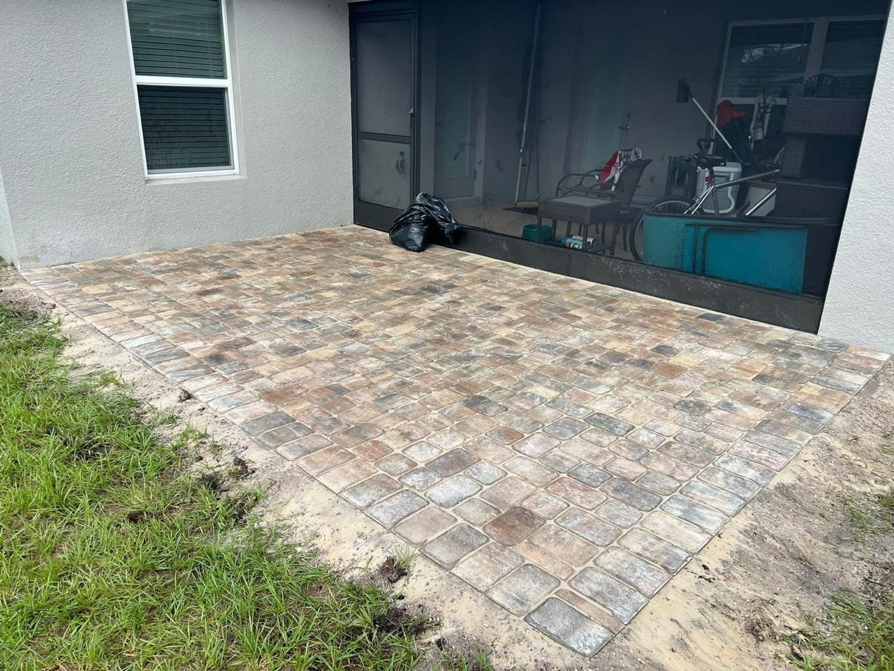 How to Prevent Weeds from Growing Between Pavers in Orlando, FL