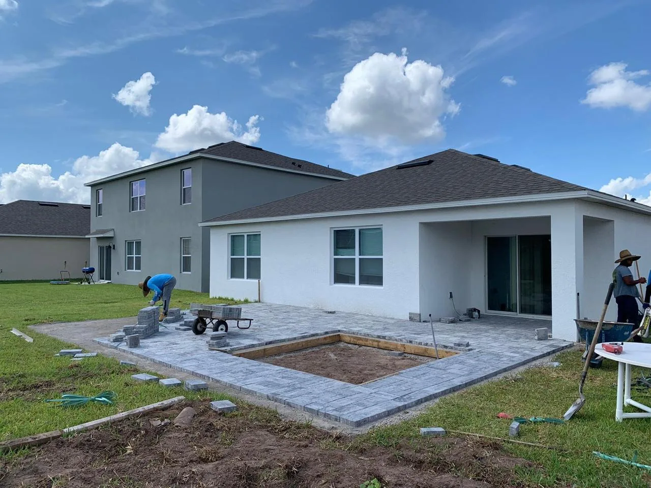 A transparent, detailed paver installation estimate helps Orlando homeowners understand exactly what they’re paying for—from base prep to sealing.
